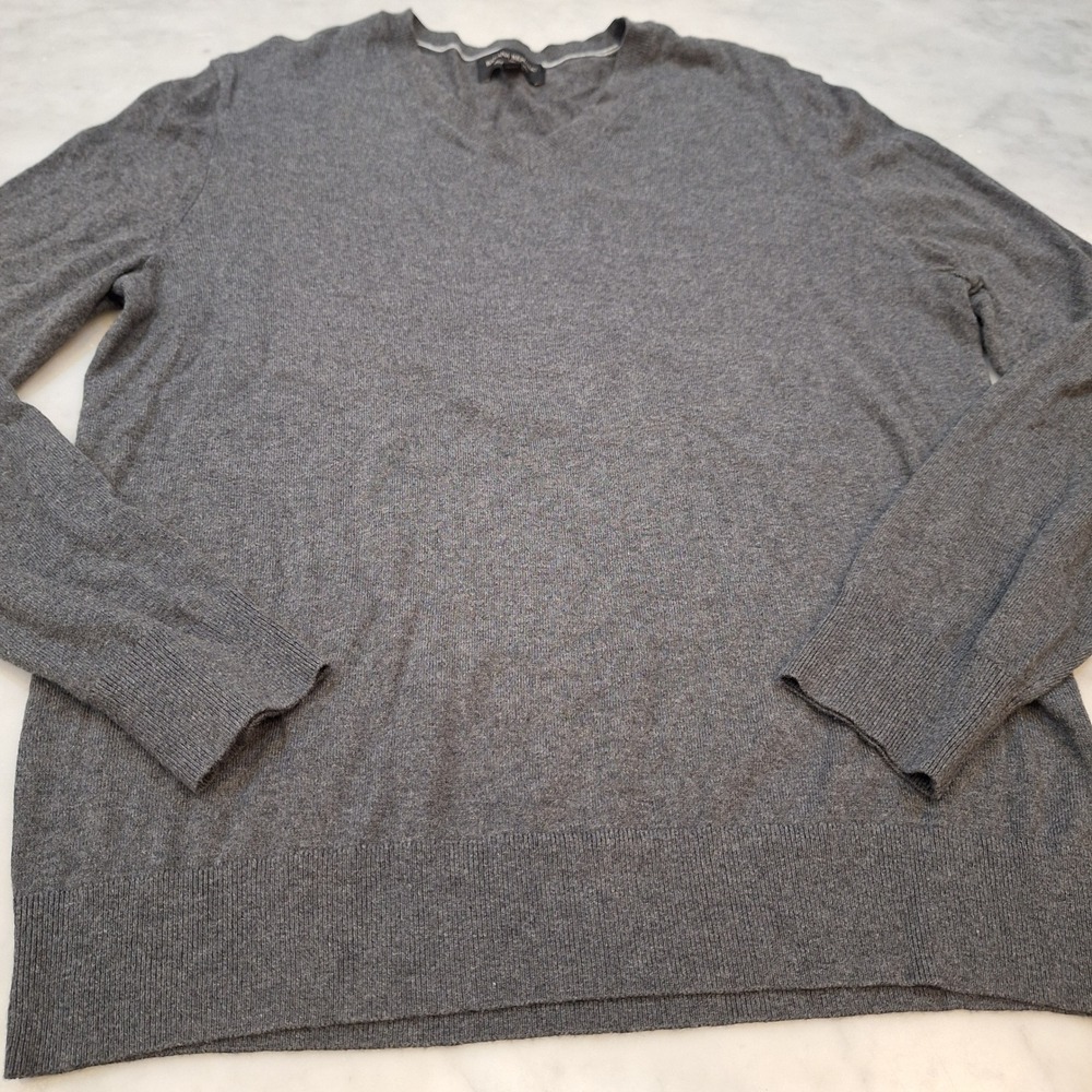 Banana Republic V-Neck Sweater Mens M Gray Silk Cashmere Blend Luxe Pullover